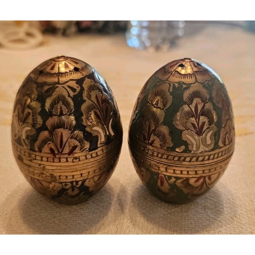 HAND CRAFTED ORNATE SOLID BRASS SALT & PEPPER SHAKERS SET NEW FREE SHIPPING